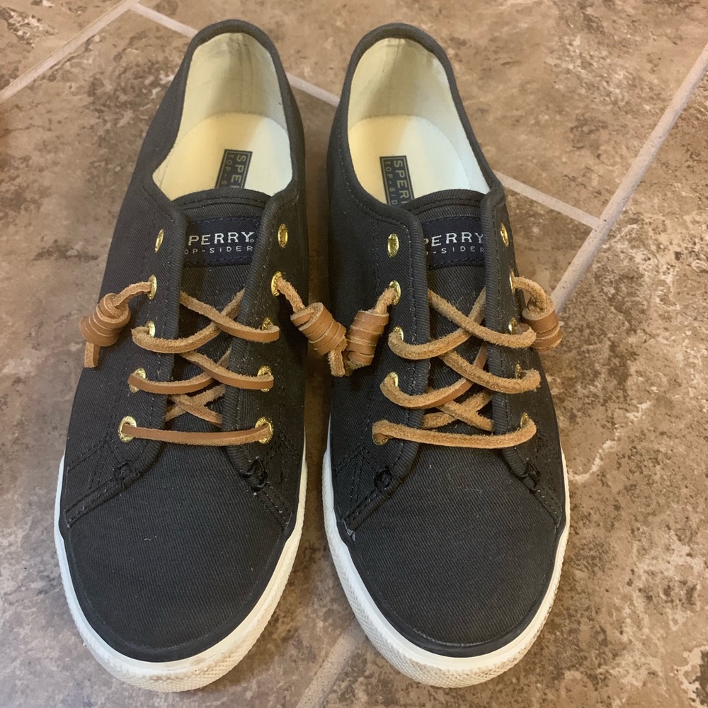 Sperry women’s shoes!